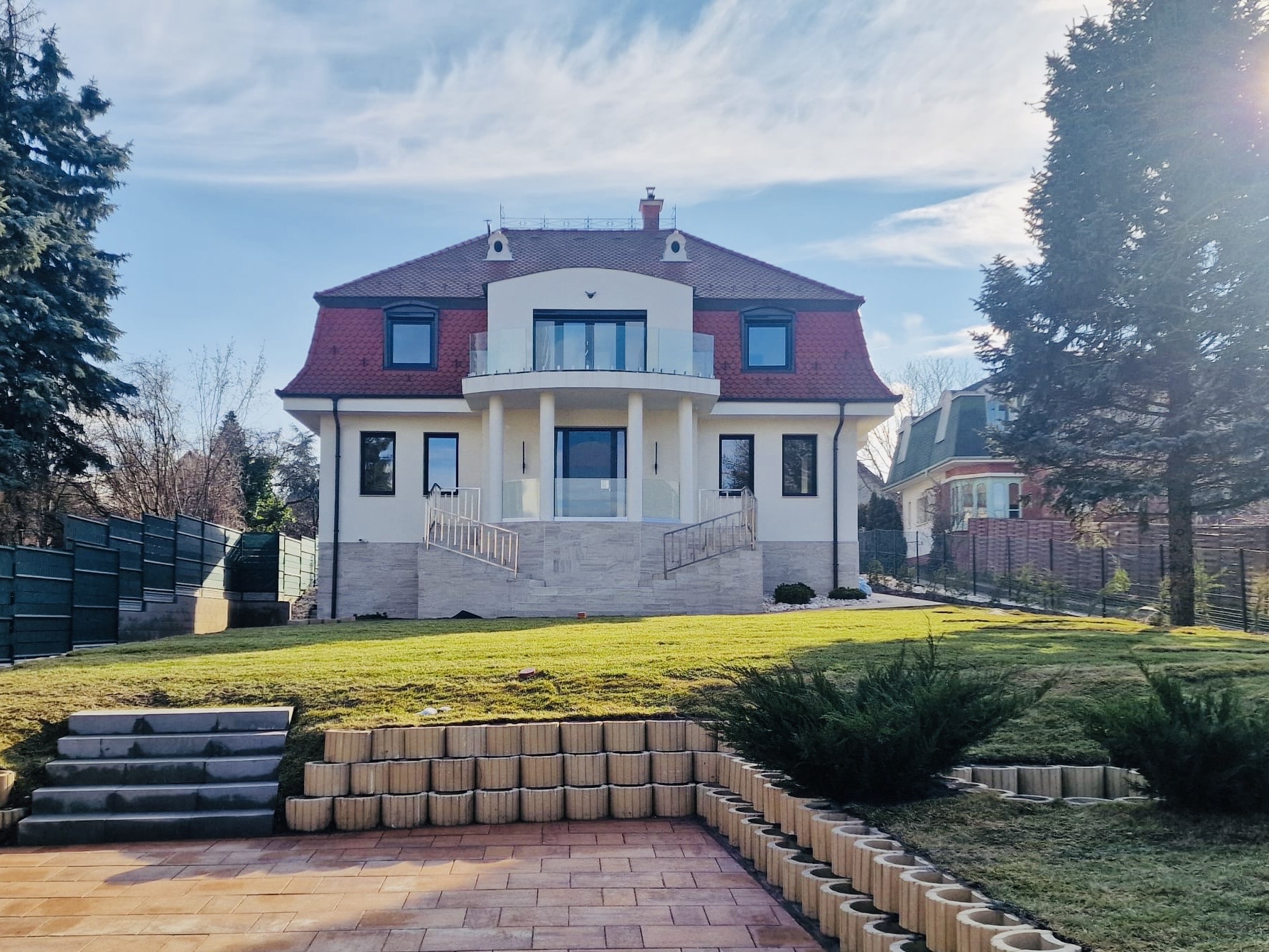Villa kívülről